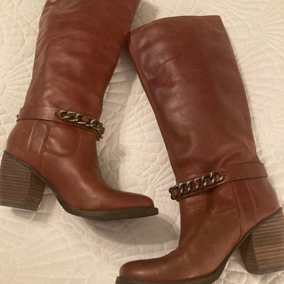 BCBG Women’s Boots 8 - Picture 1 of 8